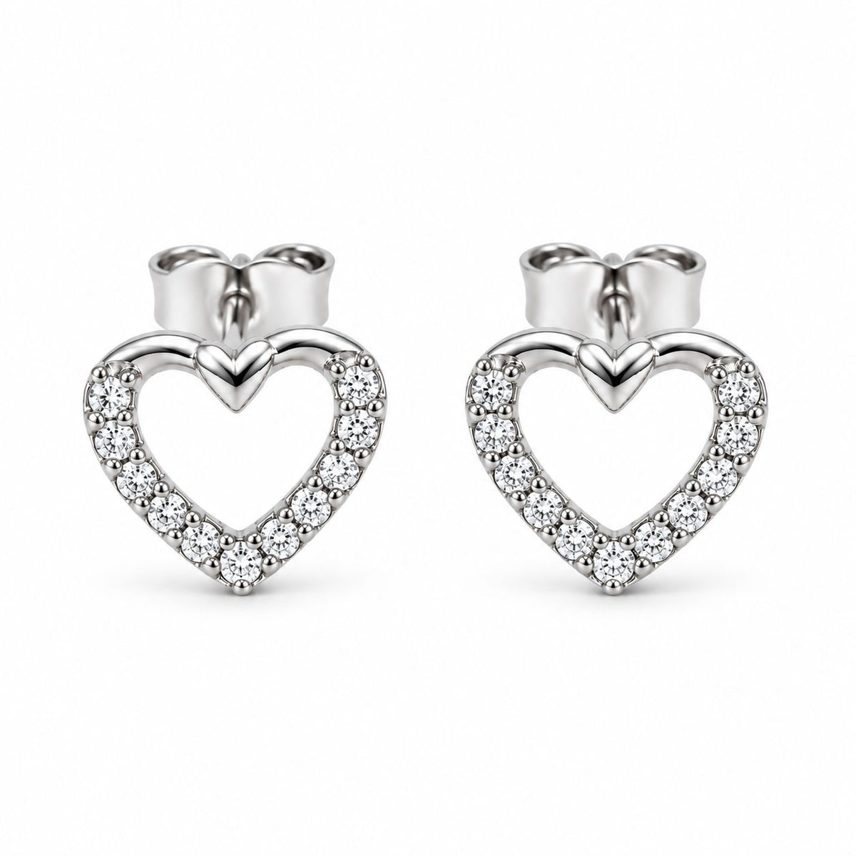 Aretes de corazón de plata esterlina con circonia cúbica