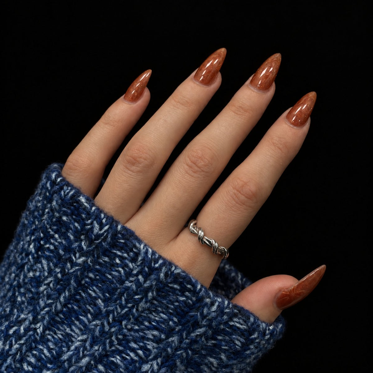 Anillo de plata esterlina con diseño de espiral