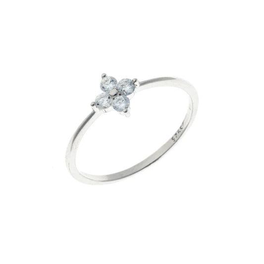 Anillo de trébol de circonita cúbica en plata de ley